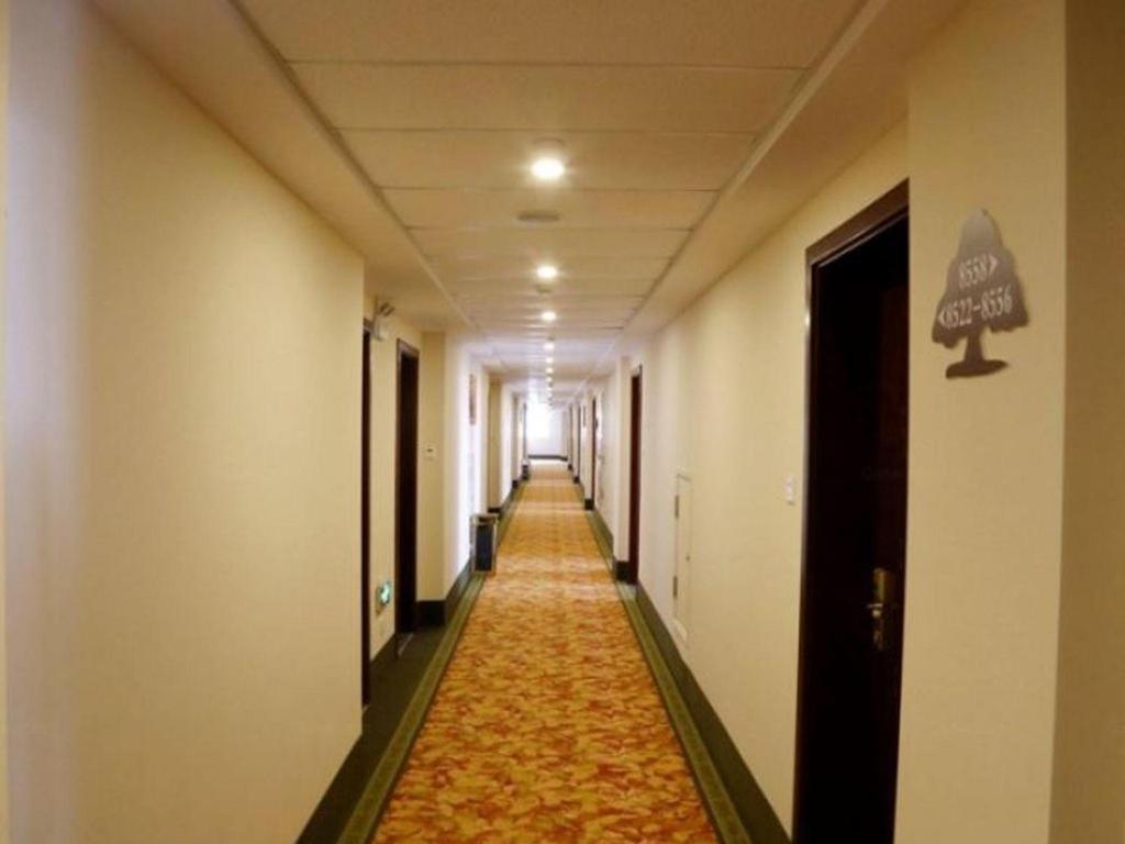 Greentree Inn Suzhou Industrial Zone Yangcheng Lake Weiting Mong Kok Express Hotel Buitenkant foto