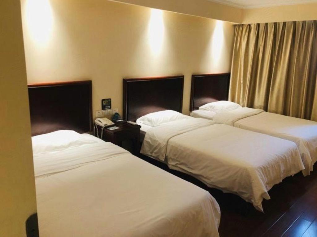 Greentree Inn Suzhou Industrial Zone Yangcheng Lake Weiting Mong Kok Express Hotel Buitenkant foto
