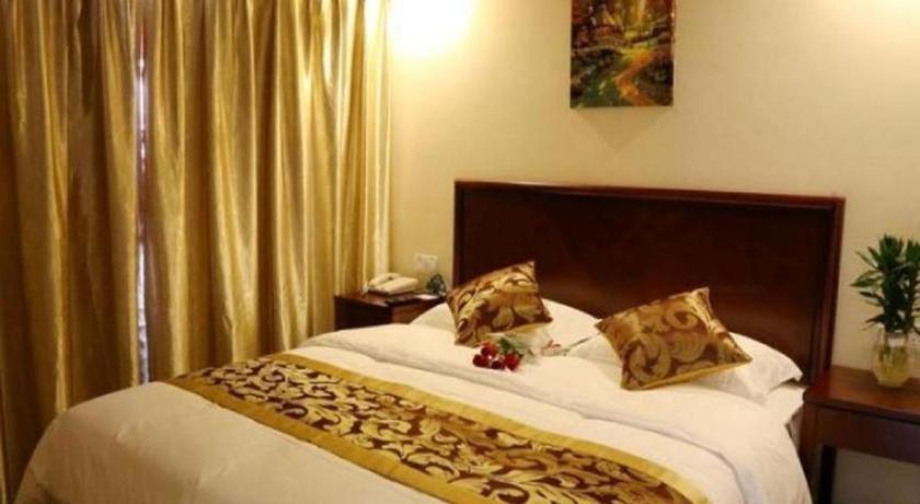Greentree Inn Suzhou Industrial Zone Yangcheng Lake Weiting Mong Kok Express Hotel Buitenkant foto