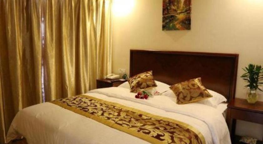 Greentree Inn Suzhou Industrial Zone Yangcheng Lake Weiting Mong Kok Express Hotel Buitenkant foto