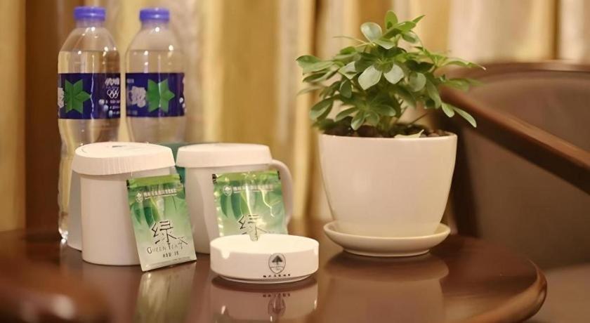Greentree Inn Suzhou Industrial Zone Yangcheng Lake Weiting Mong Kok Express Hotel Buitenkant foto