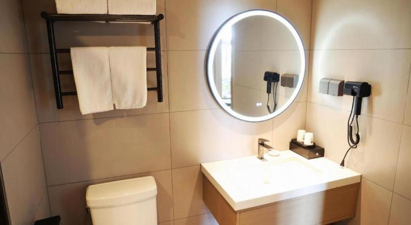 Greentree Inn Suzhou Industrial Zone Yangcheng Lake Weiting Mong Kok Express Hotel Buitenkant foto