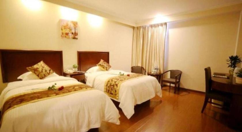 Greentree Inn Suzhou Industrial Zone Yangcheng Lake Weiting Mong Kok Express Hotel Buitenkant foto
