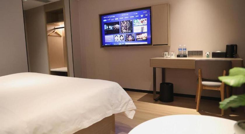 Greentree Inn Suzhou Industrial Zone Yangcheng Lake Weiting Mong Kok Express Hotel Buitenkant foto